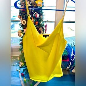 ‼️ SET OF SIX Tops ‼️